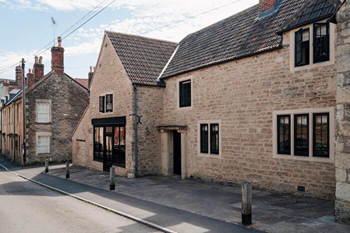 4 Bedroom Property For Sale In Rode, Somerset, BA11