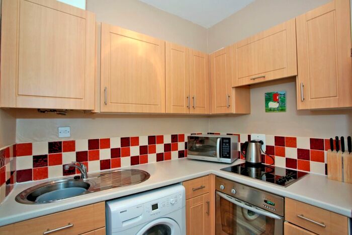 1 Bedroom Flat To Rent In Nellfield Place, City Centre, Aberdeen, AB10