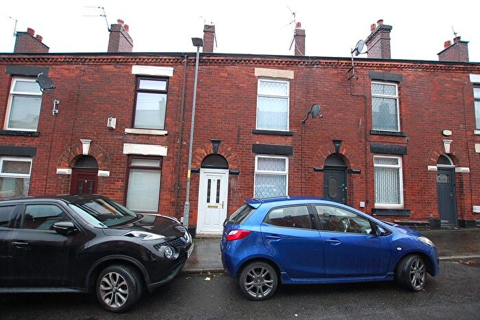 2 Bedroom Terraced House To Rent In Croft Street, Stalybridge, Greater Manchester, SK15