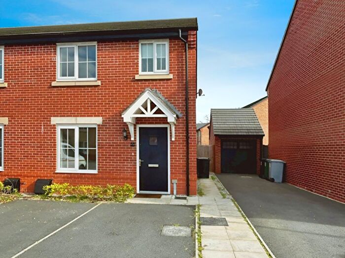3 Bedroom Semi-Detached House To Rent In Samuel Armstrong Way, Crewe, Cheshire, CW1