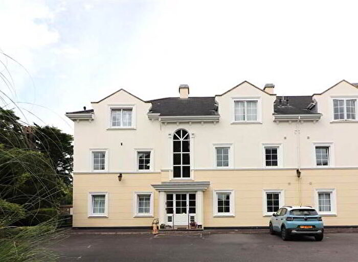 2 Bedroom Apartments For Sale In Glenmore Place, Lisburn, BT27