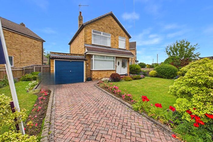 3 Bedroom Detached House For Sale In Southfield Drive, North Ferriby, HU14