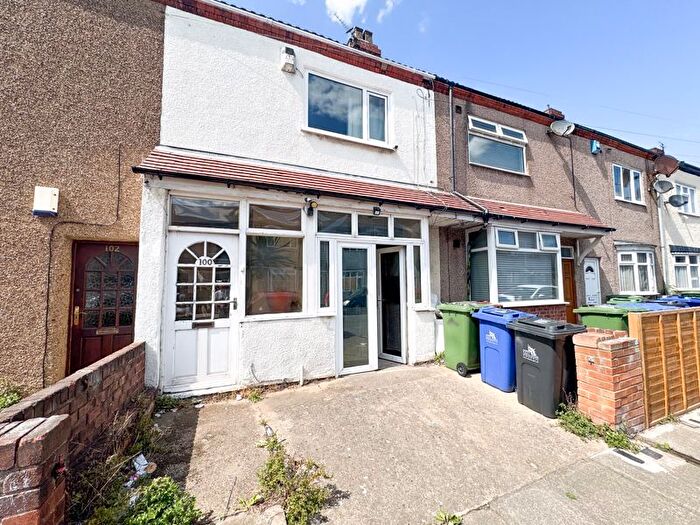 3 Bedroom Terraced House For Sale In Daubney Street, Cleethorpes, DN35