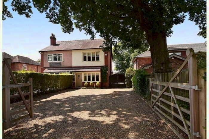 3 Bedroom Semi-Detached House For Sale In Knolls Cottage, Faulkners Lane, Knutsford, WA16