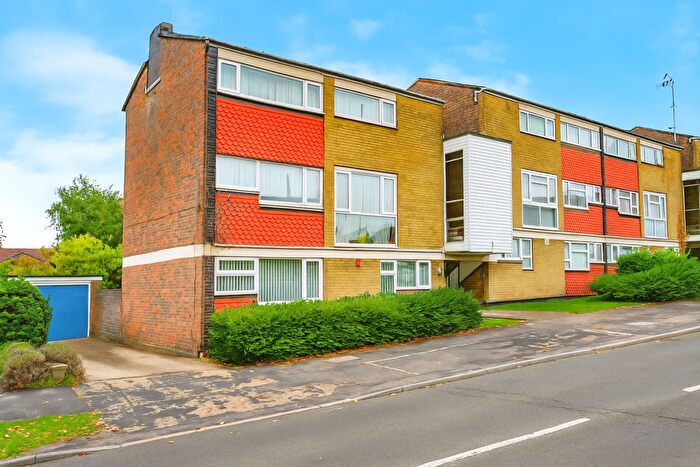 1 Bedroom Flat For Sale In Galley Hill, Hemel Hempstead, HP1