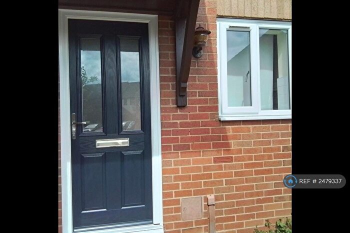 2 Bedroom Terraced House To Rent In Woodpecker Way, Northampton, NN4