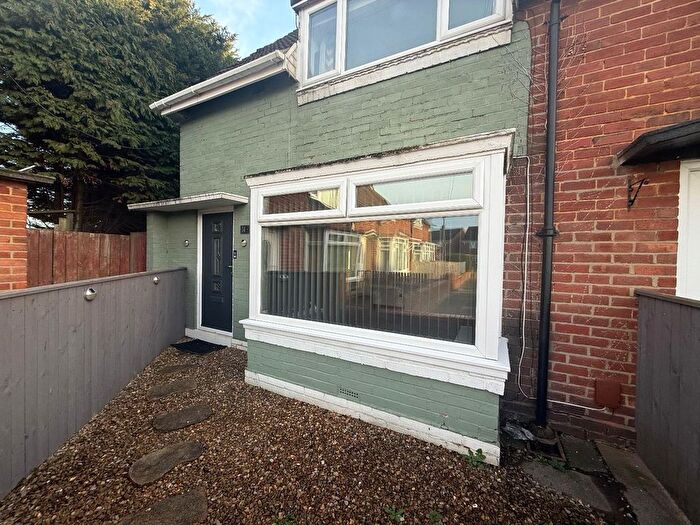 2 Bedroom Semi-Detached House To Rent In Chatham Road, Sunderland, SR5