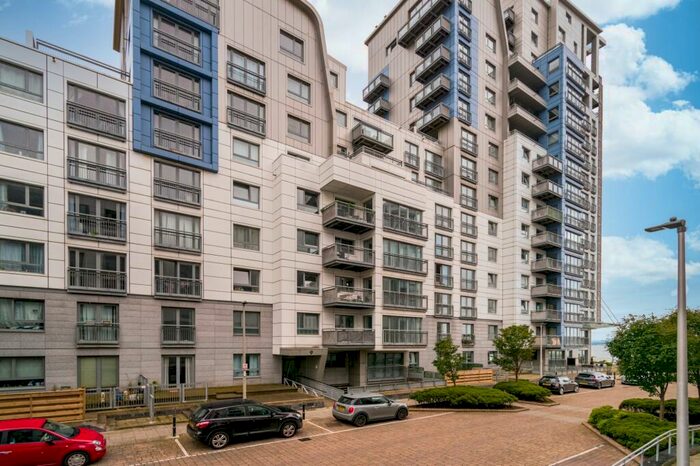 3 Bedroom Flat To Rent In , Western Harbour Midway, Edinburgh, EH6