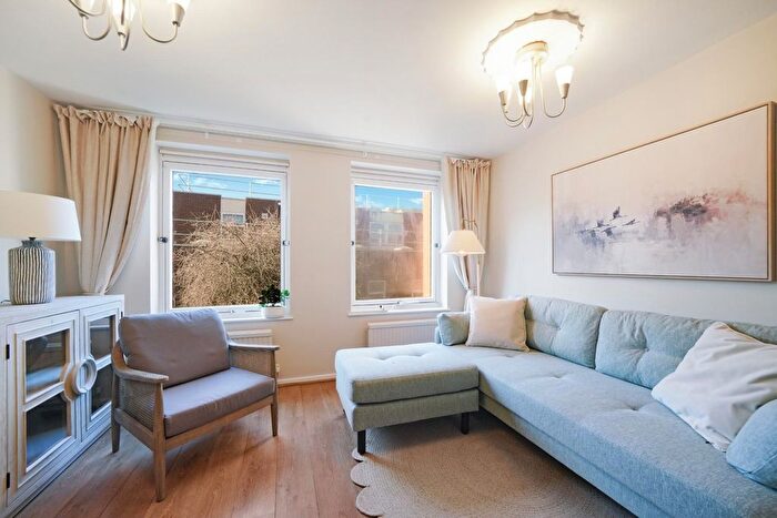 1 Bedroom Flat To Rent In Boldero Place, Gateforth Street, London, NW8