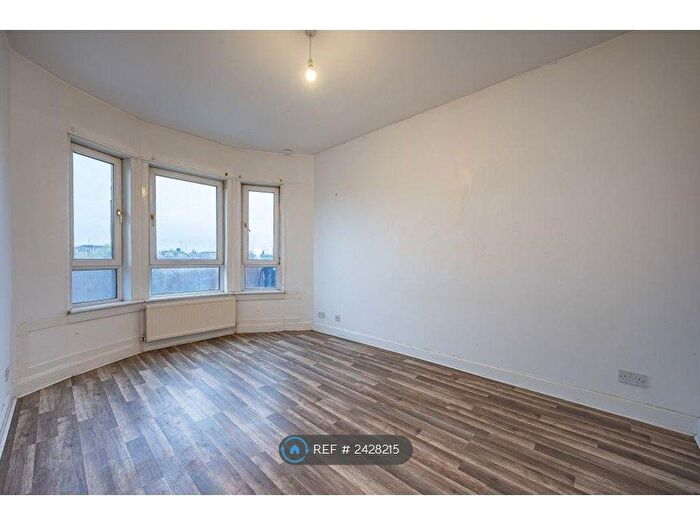 3 Bedroom Flat To Rent In Cambuslang Road, Rutherglen, Glasgow, G73