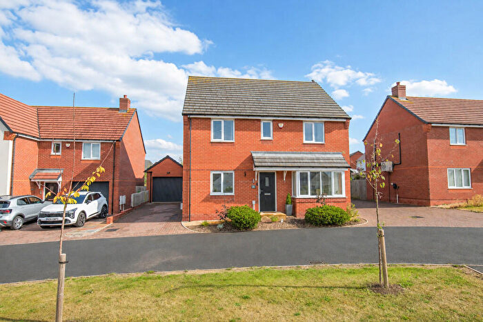 4 Bedroom Detached House For Sale In Fieldon Drive, Grendon, CV9