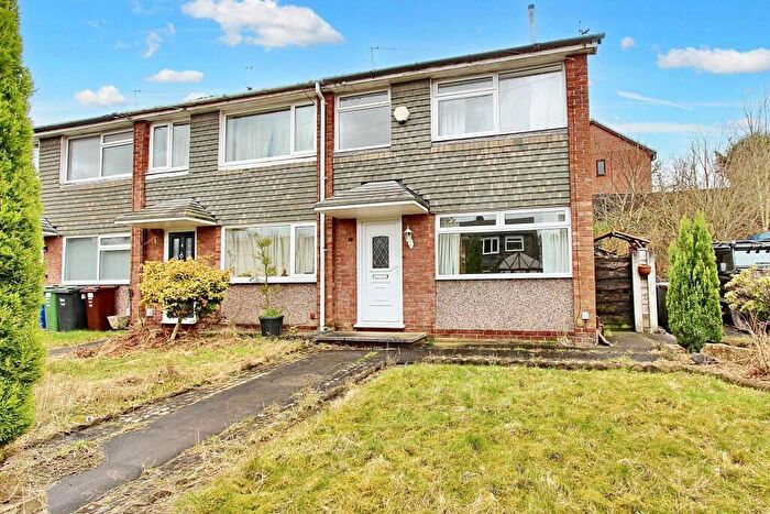 3 Bedroom Terraced House For Sale In Nuttall Avenue, Whitefield, Manchester, Greater Manchester, M45