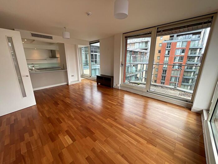 2 Bedroom Apartment To Rent In Leftbank, Manchester, M3