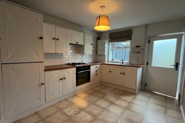 2 Bedroom Property To Rent In Stenson Road, Derby, DE23