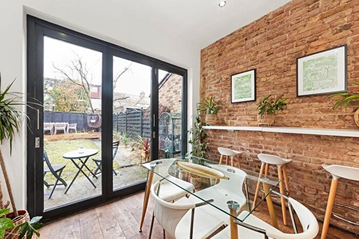3 Bedroom Terraced House For Sale In Suffield Road, Anerley, London, SE20