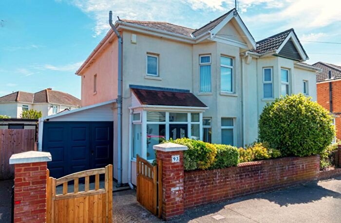 3 Bedroom Semi Detached House For Sale In Wilton Crescent, Upper Shirley, SO15