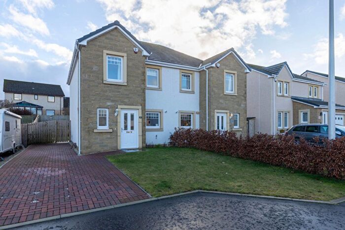 3 Bedroom Semi Detached House For Sale In Cheviot Road, Auchterarder, PH3