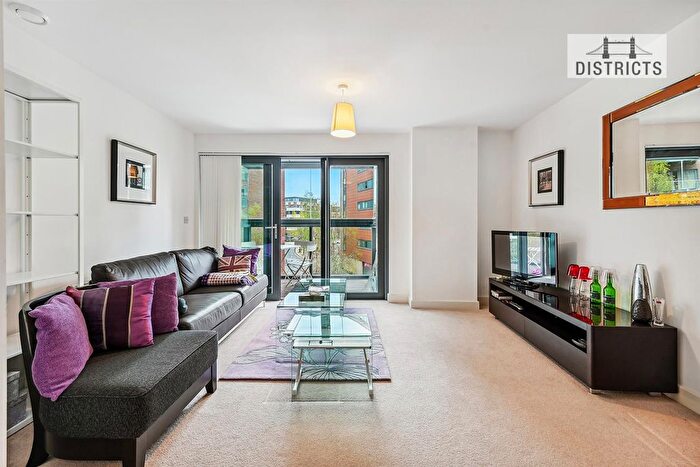 1 Bedroom Flat For Sale In Montreal House, Surrey Quays Road, SE16