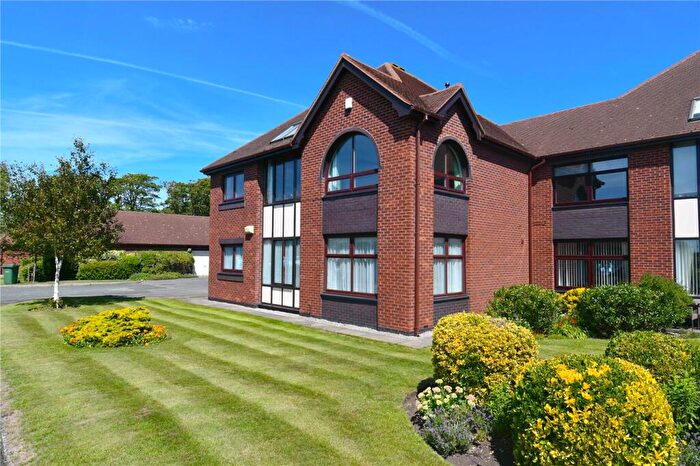 2 Bedroom Flat For Sale In Barn Hey, Meols Drive, Hoylake, CH47