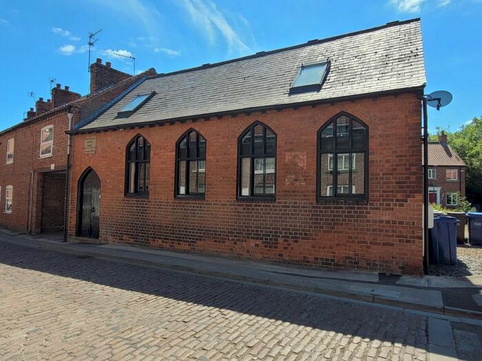 2 Bedroom Semi-Detached House To Rent In The Chapel, Millgate, Selby, YO8