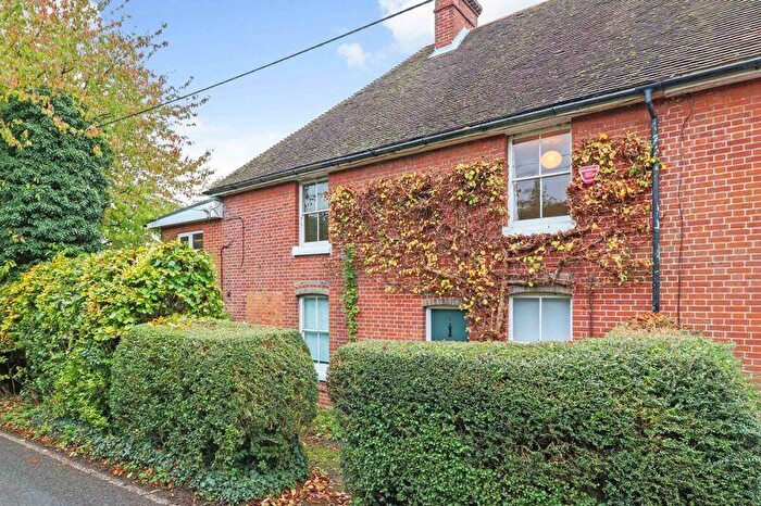 4 Bedroom Semi-Detached House For Sale In Hatch Lane, Canterbury, CT4