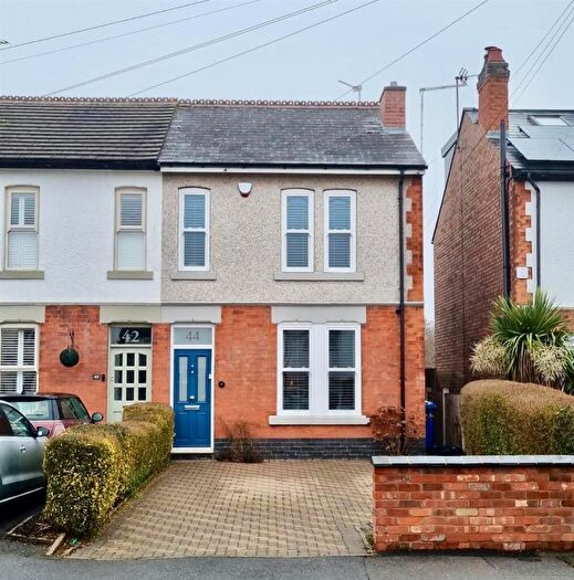 3 Bedroom Semi Detached House For Sale In Western Road, Mickleover, Derby, DE3