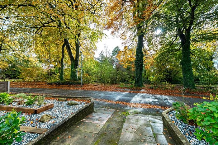 4 Bedroom Bungalow For Sale In Vicars Hall Lane, Worsley, M28