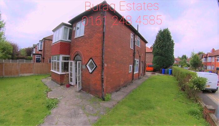 4 Bedroom Semi-Detached House To Rent In Wensley House, M20