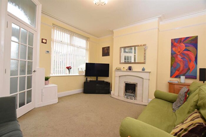 4 Bedroom Terraced House For Sale In Rochdale Road, Middleton, Manchester, M24