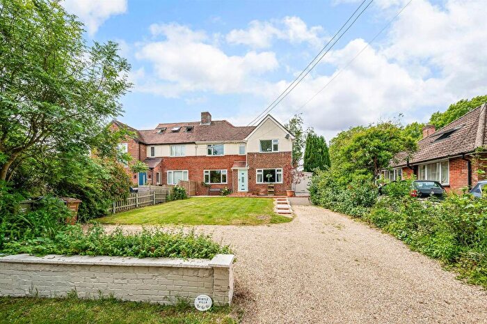 3 Bedroom House For Sale In Broad Road, Monxton, Andover, SP11
