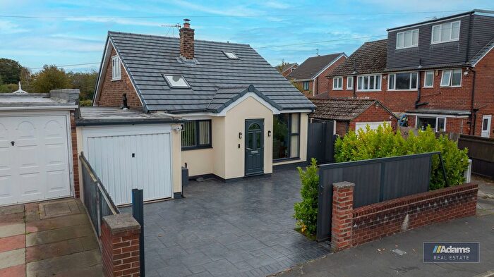 3 Bedroom Bungalow For Sale In Woburn Drive, Cronton, Widnes, WA8