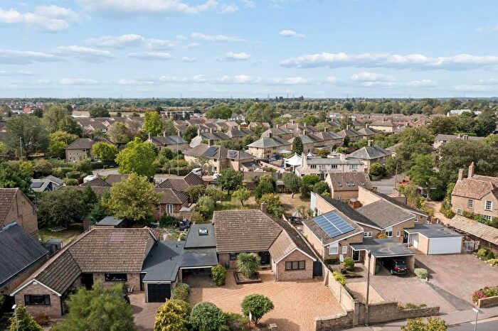 3 Bedroom Detached Bungalow For Sale In Howitts Lane, Eynesbury, St Neots, PE19