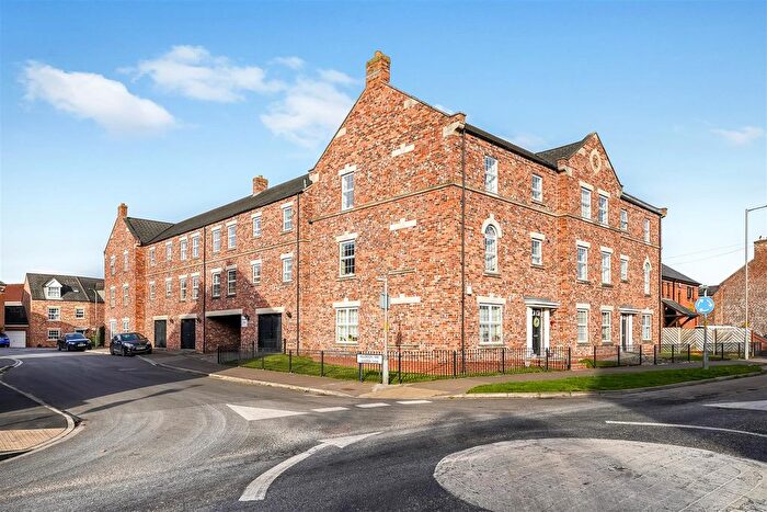 2 Bedroom Flat To Rent In Allerton Way, Northallerton, DL7