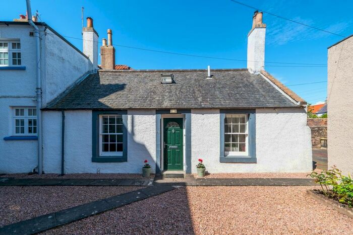 1 Bedroom Cottage For Sale In High Street, Elie, KY9