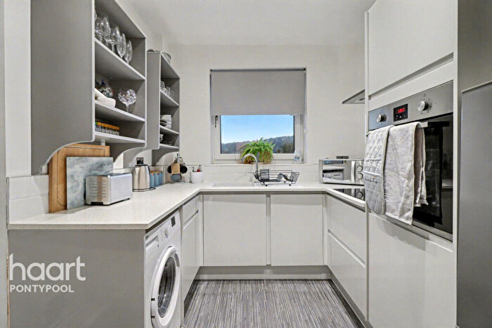 2 Bedroom Terraced House For Sale In Fowler Street, Pontypool, NP4