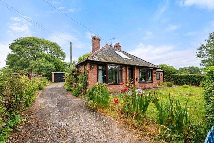 3 Bedroom Detached Bungalow For Sale In Bratoft, Skegness, PE24