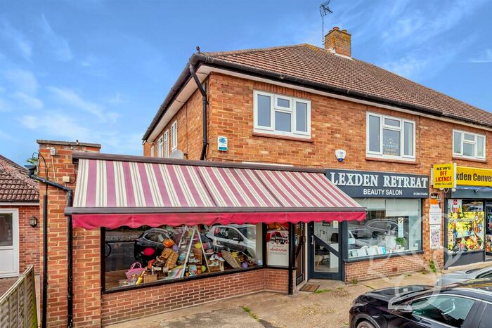 2 Bedroom Flat For Sale In Heather Drive, Colchester, CO3