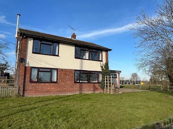 4 Bedroom Equestrian Facility To Rent In Althorne, CM3