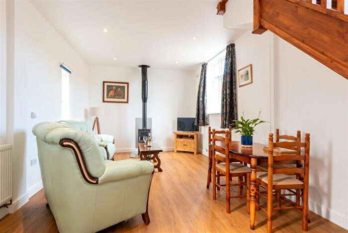 2 Bedroom Semi-Detached House For Sale In White Hart Cottages, Bridge Street, Hadleigh, IP7