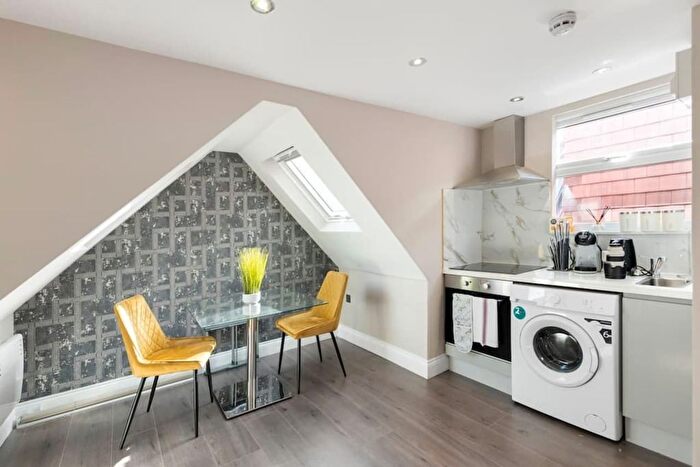 1 Bedroom Studio To Rent In Seven Sisters Rd, London, N15