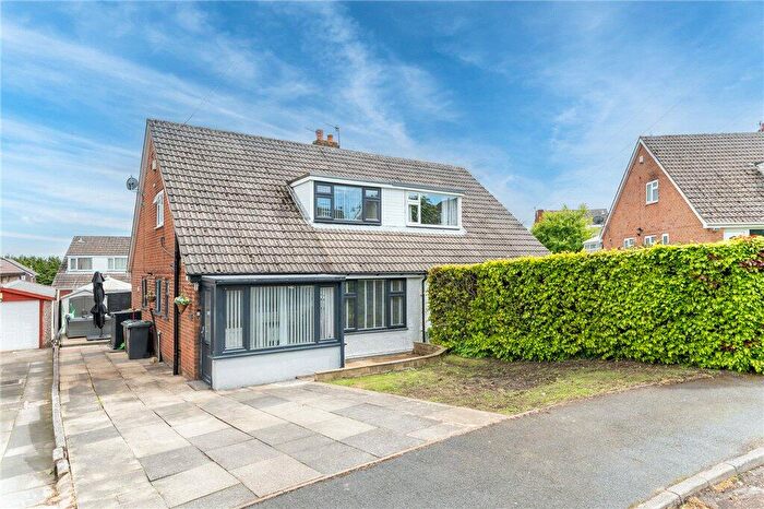 3 Bedroom Semi Detached House For Sale In Lampards Close, Allerton, Bradford, West Yorkshire, BD15