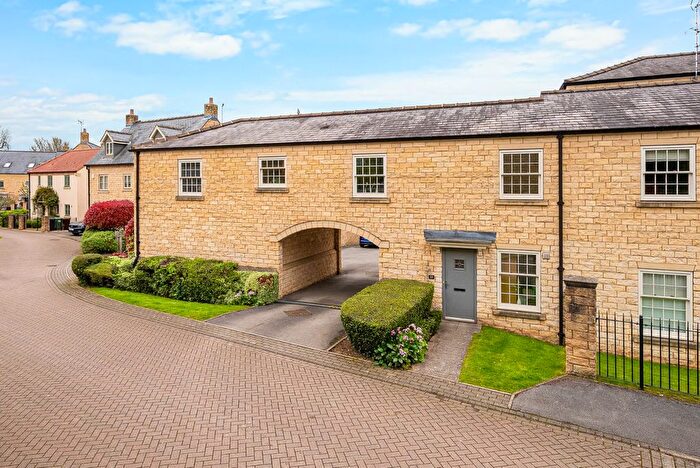 2 Bedroom Flat For Sale In Nunnery Way, Clifford, Wetherby, West Yorkshire, Uk, LS23