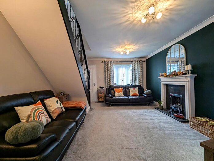 2 Bedroom Semi-Detached House For Sale In Beaconside, South Shields, NE34