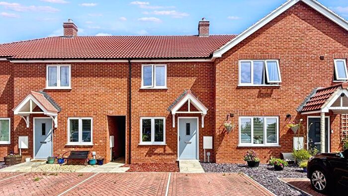 2 Bedroom Terraced House For Sale In Chadwick Road, Dunholme, Lincoln, LN2