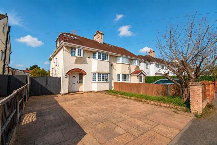 4 Bedroom Semi-Detached House For Sale In Briar Drive, Heswall, Wirral, CH60