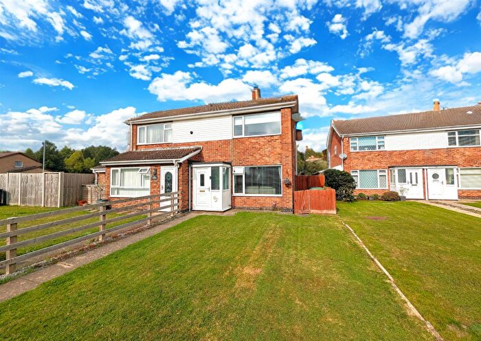 3 Bedroom Semi-Detached House For Sale In Brandenburg Road, Corby, NN18