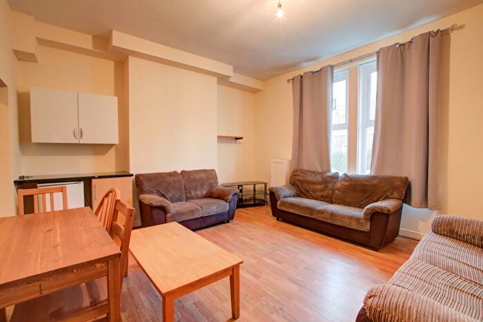 8 Bedroom Terraced House To Rent In Chester Street, Sandyford, NE2