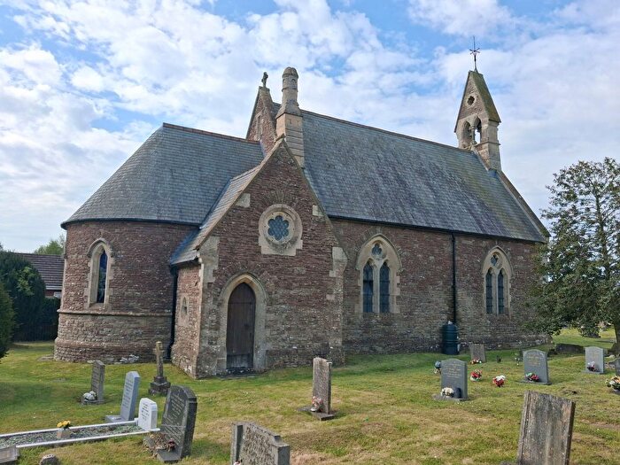 Town House For Sale In Fromes Hill, Ledbury, HR8