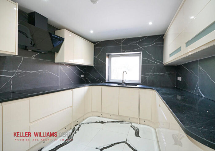 5 Bedroom Terraced House For Sale In Moor Street, Burton-on-trent, DE14