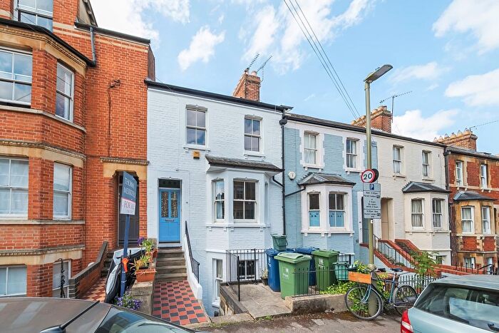 3 Bedroom Flat To Rent In Argyle Street, Oxford, OX4